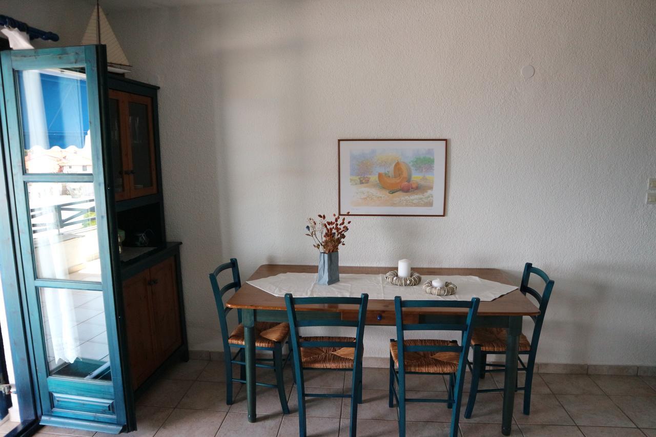 Ferienwohnung House With Marvelous View Ouranoupoli Exterior foto