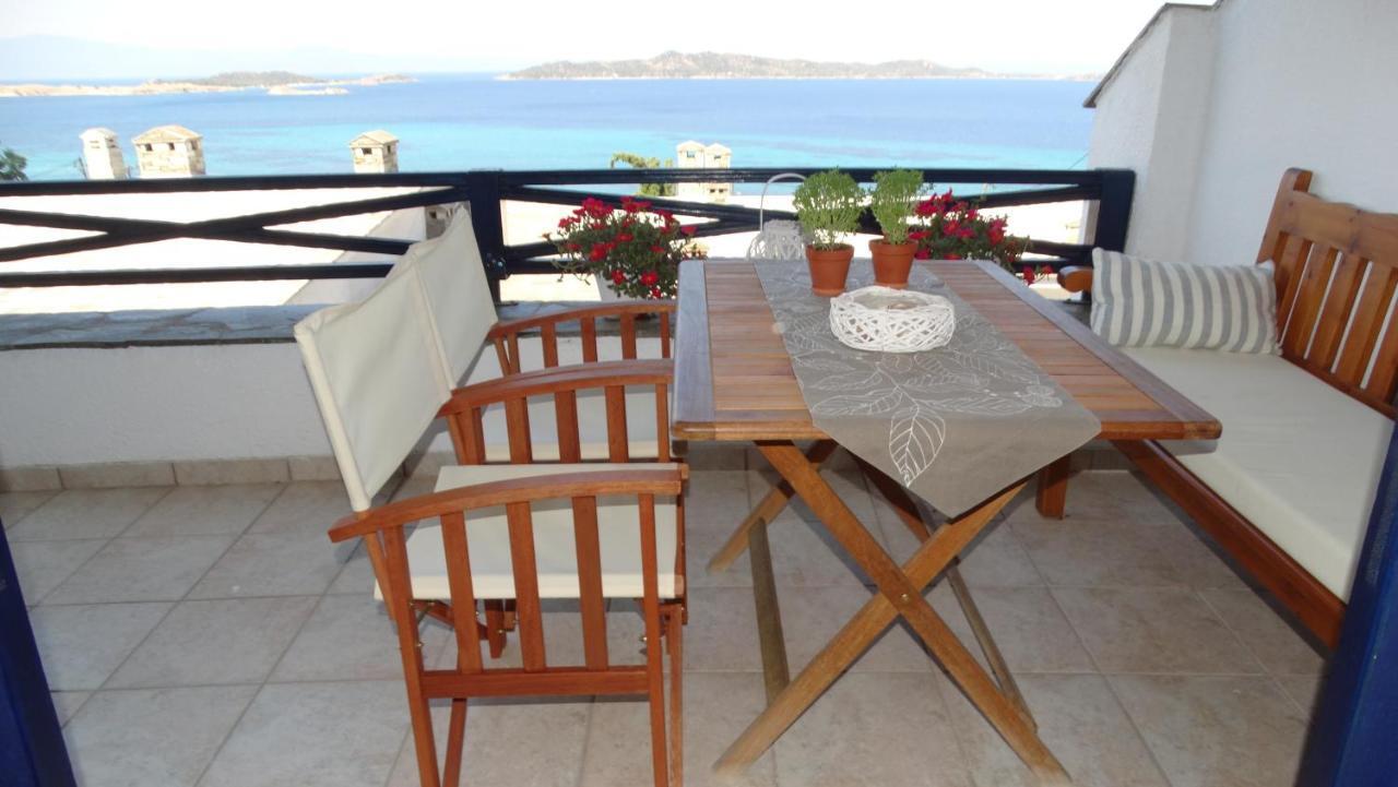 Ferienwohnung House With Marvelous View Ouranoupoli Exterior foto