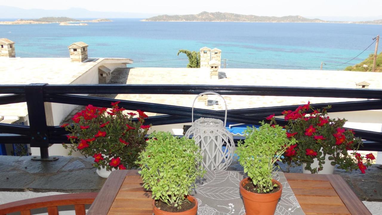 Ferienwohnung House With Marvelous View Ouranoupoli Exterior foto