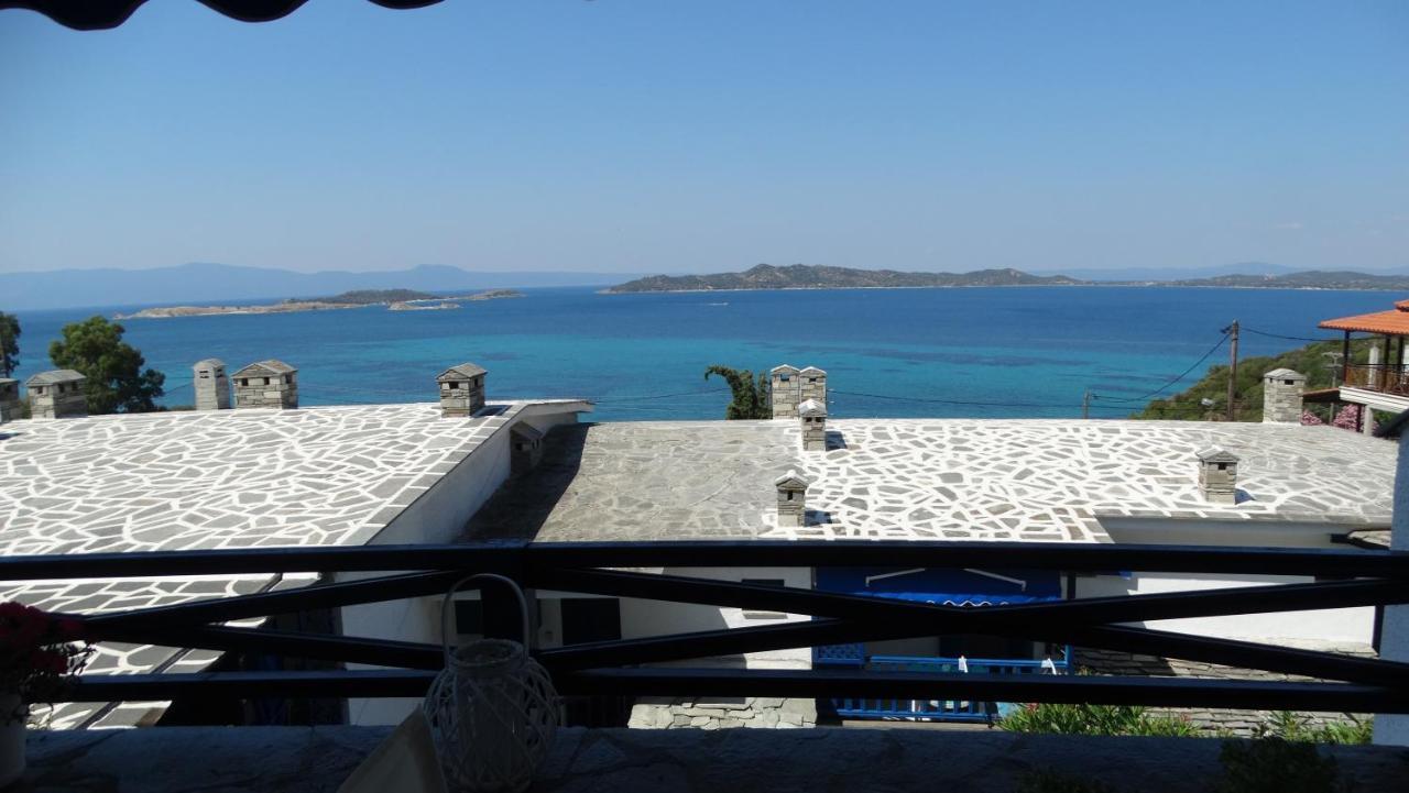 Ferienwohnung House With Marvelous View Ouranoupoli Exterior foto